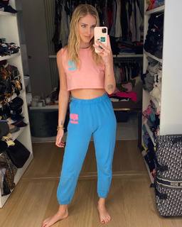 Chiara Ferragni feet photo thumbnail