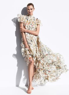 Karlie Kloss feet photo thumbnail