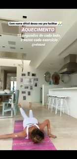 Flávia Alessandra feet photo thumbnail