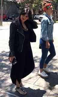 Maite Perroni feet photo thumbnail