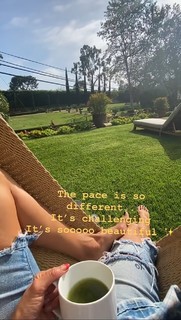 Brooke Burke feet photo thumbnail