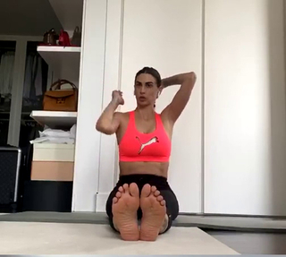 Melissa Satta feet photo thumbnail