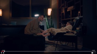 Serenay Sarikaya feet photo thumbnail
