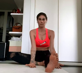 Melissa Satta feet photo thumbnail