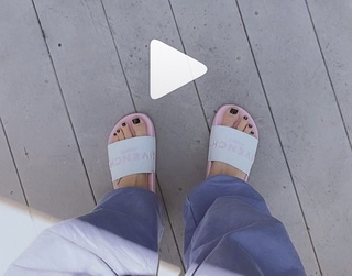 Corinna Kopf feet photo thumbnail