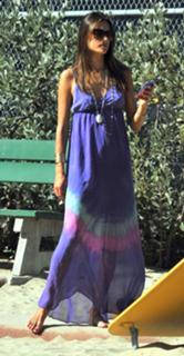 Alessandra Ambrosio feet photo thumbnail