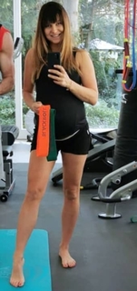 Anna Lewandowska feet photo thumbnail