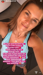 Danica Patrick feet photo thumbnail