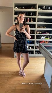 Tania Rincón feet photo thumbnail