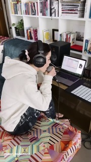 Lena Meyer-Landrut feet photo thumbnail