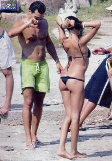 Melissa Satta feet photo thumbnail