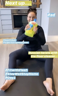 Vicky Pattison feet photo thumbnail