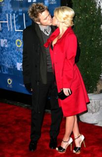 Heidi Montag feet photo thumbnail
