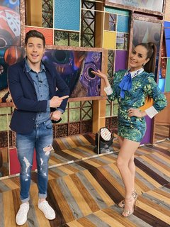 Cynthia Rodríguez feet photo thumbnail
