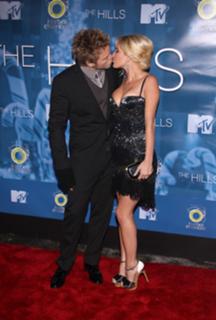 Heidi Montag feet photo thumbnail