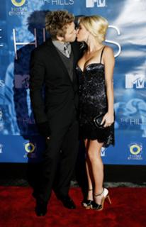 Heidi Montag feet photo thumbnail