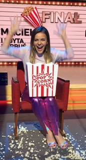 Edyta Herbus feet photo thumbnail