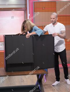 Kate Garraway feet photo thumbnail