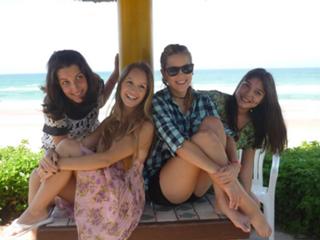 Carla Diaz feet photo 5