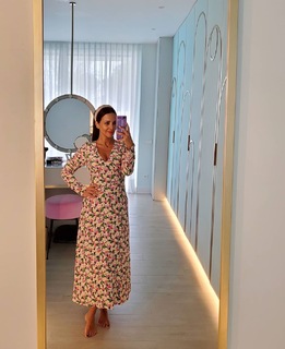 Paula Echevarría feet photo thumbnail