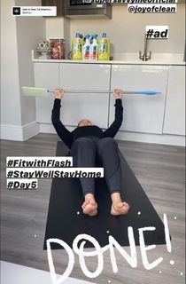 Vicky Pattison feet photo thumbnail