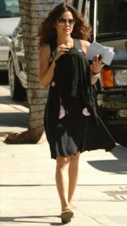 Brooke Burke feet photo thumbnail