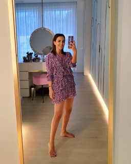 Paula Echevarría feet photo thumbnail