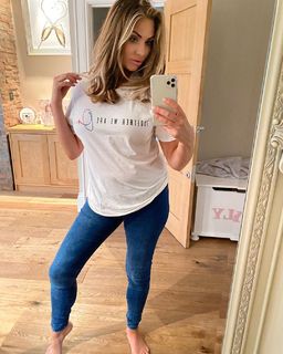Amy Childs feet photo thumbnail