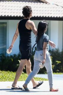 Camila Cabello feet photo thumbnail