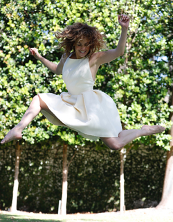 Jennifer Lopez feet photo thumbnail