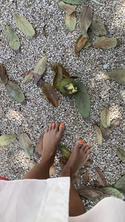 Vanessa Hudgens feet photo thumbnail