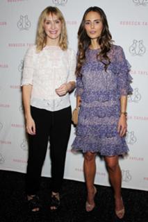 Jordana Brewster feet photo thumbnail