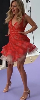 Tina O'Brien feet photo thumbnail
