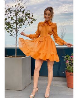 Cynthia Rodríguez feet photo thumbnail