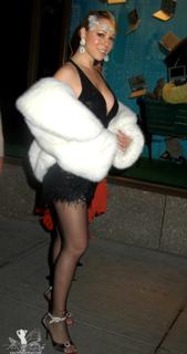 Mariah Carey feet photo thumbnail