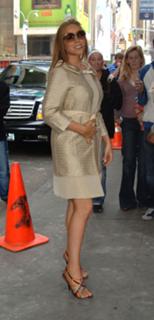 Mariah Carey feet photo thumbnail