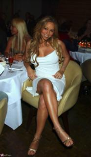 Mariah Carey feet photo thumbnail