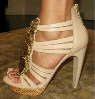 Evelyn Lozada feet photo thumbnail