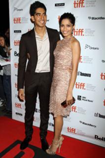Freida Pinto feet photo thumbnail