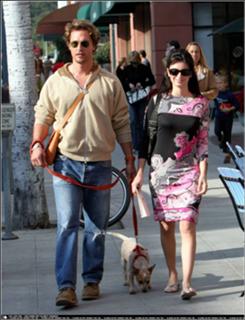 Penélope Cruz feet photo thumbnail