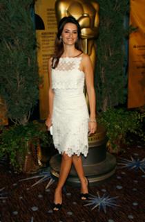 Penélope Cruz feet photo thumbnail