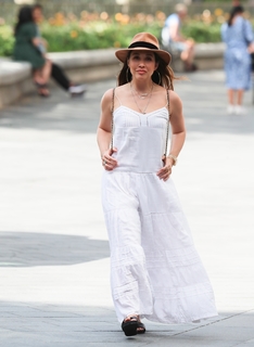 Myleene Klass feet photo thumbnail
