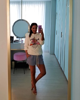 Paula Echevarría feet photo thumbnail
