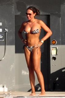 Tamara Ecclestone feet photo thumbnail