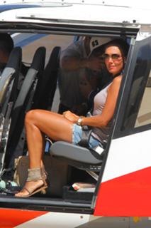 Tamara Ecclestone feet photo thumbnail