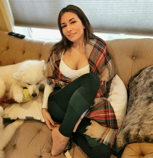 Natalia Mogollon feet photo thumbnail