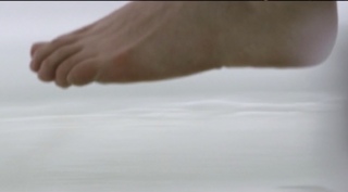 America Ferrera feet photo thumbnail
