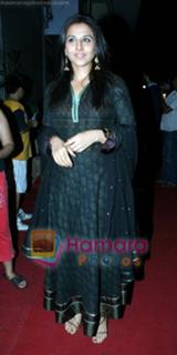 Vidya Balan feet photo 3