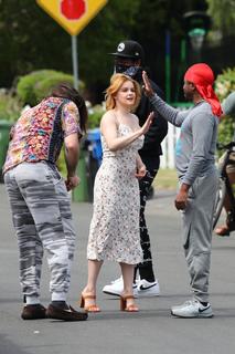 Ariel Winter feet photo thumbnail
