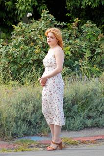 Ariel Winter feet photo thumbnail